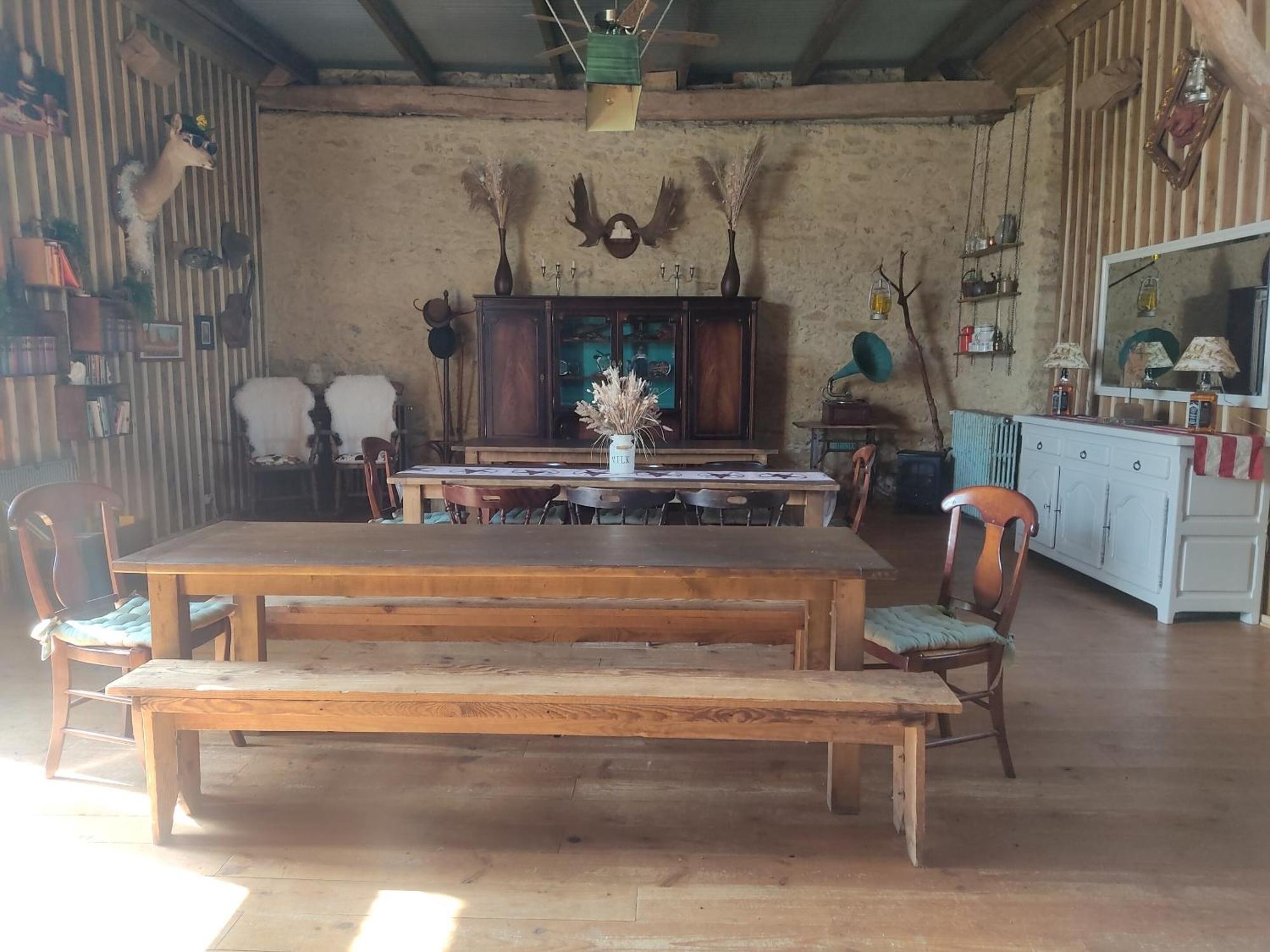 La Valise A Cheval Bed & Breakfast Mezieres-sur-Ponthouin Exterior photo